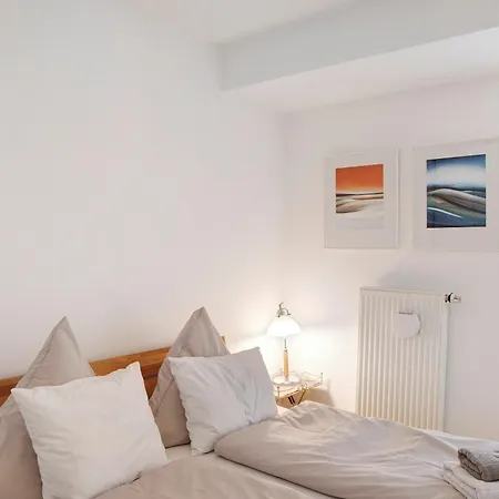 Zum Wohlfuehlen Apartment *