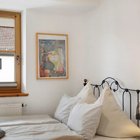 Zum Wohlfuehlen Apartmán *